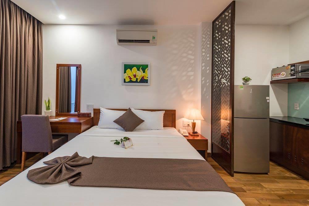 Ocean Flower Hotel Danang Exterior photo
